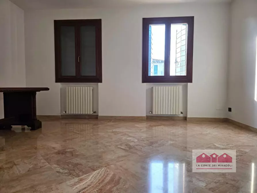 Immagine 15 di Casa indipendente in vendita  in Strada di Longara a Vicenza