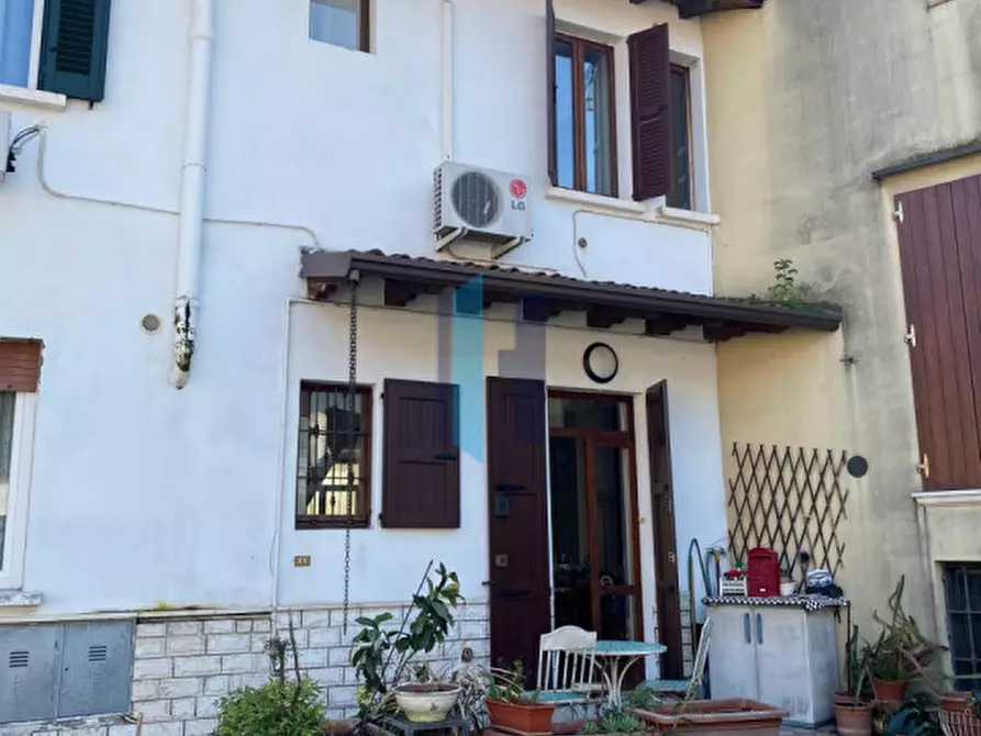 Immagine 3 di Appartamento in vendita  in Via Fornaci 74/b a Brescia