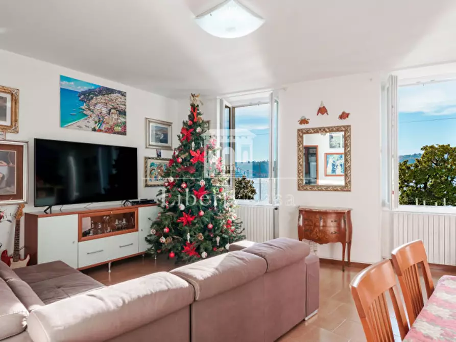 Immagine 6 di Appartamento in vendita  in Piazza Zanardelli a Salò