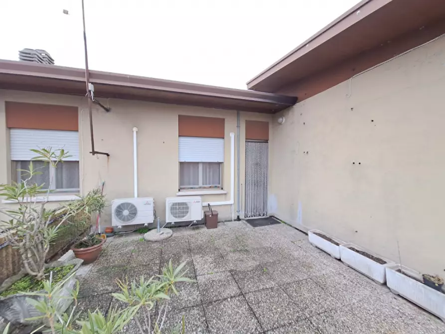 Immagine 35 di Appartamento in vendita  in Via Liona a Villadose