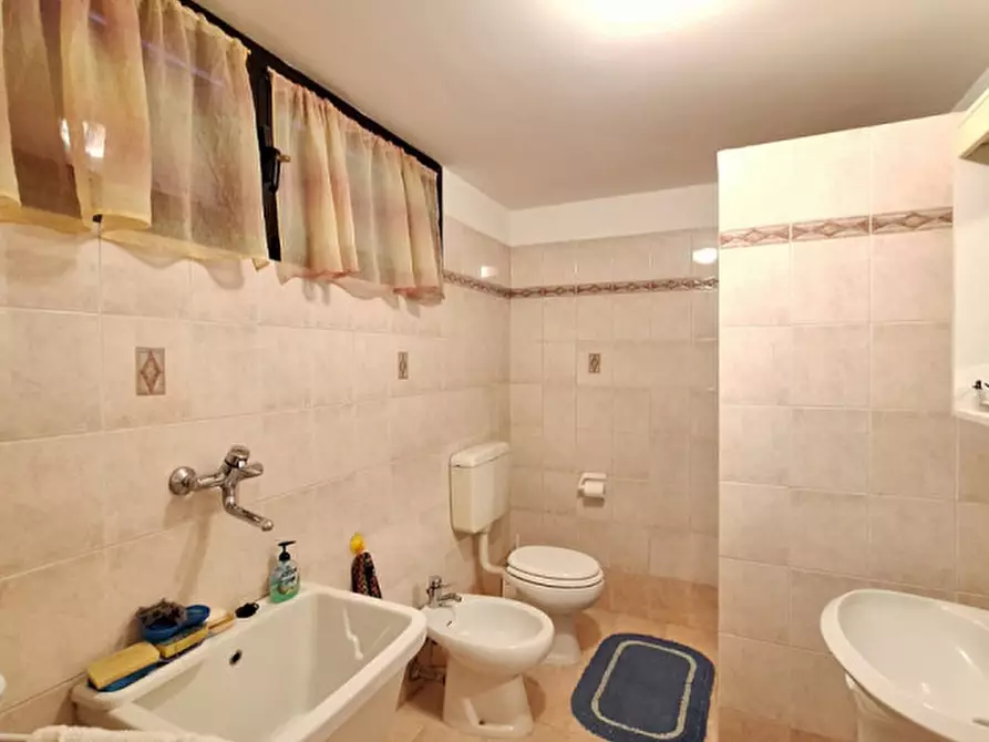 Immagine 49 di Appartamento in vendita  in Via Liona a Villadose