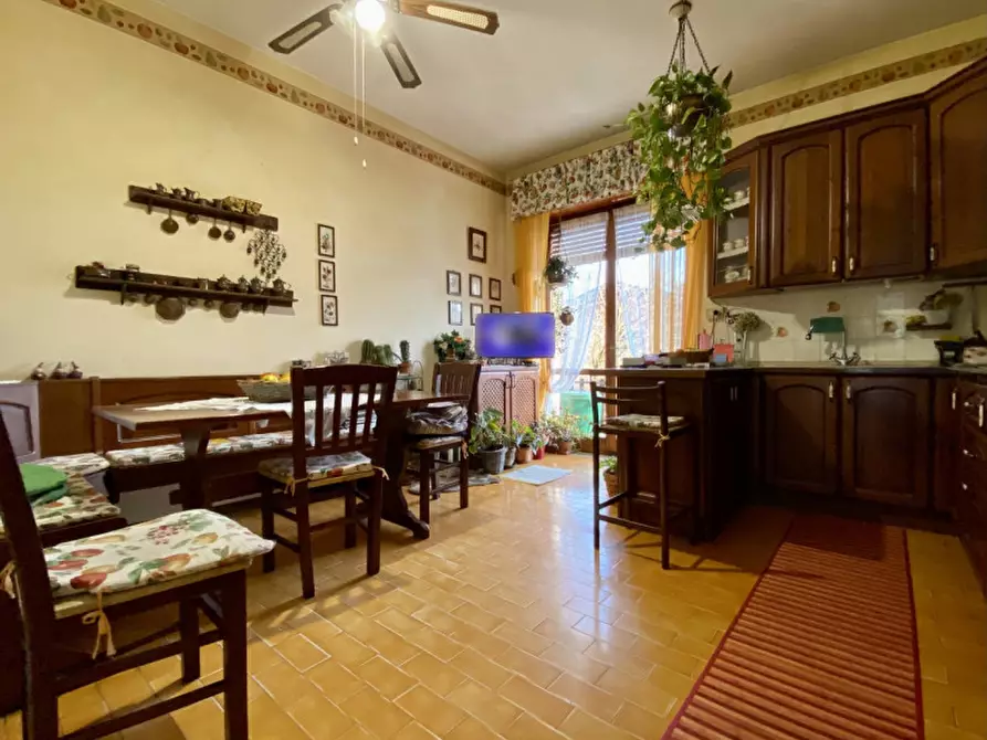 Immagine 13 di Casa indipendente in vendita  in Via Francesco Crispi, 63 a Costabissara