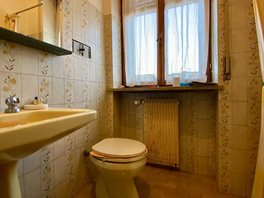 Immagine 24 di Casa indipendente in vendita  in Via Francesco Crispi, 63 a Costabissara