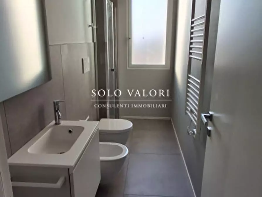 Immagine 13 di Appartamento in vendita  in Piazza Guglielmo Marconi a Jesolo