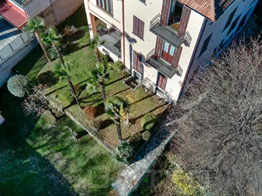 Immagine 4 di Villa in vendita  in Via Lungo Lago Gramsci, 30 a Omegna