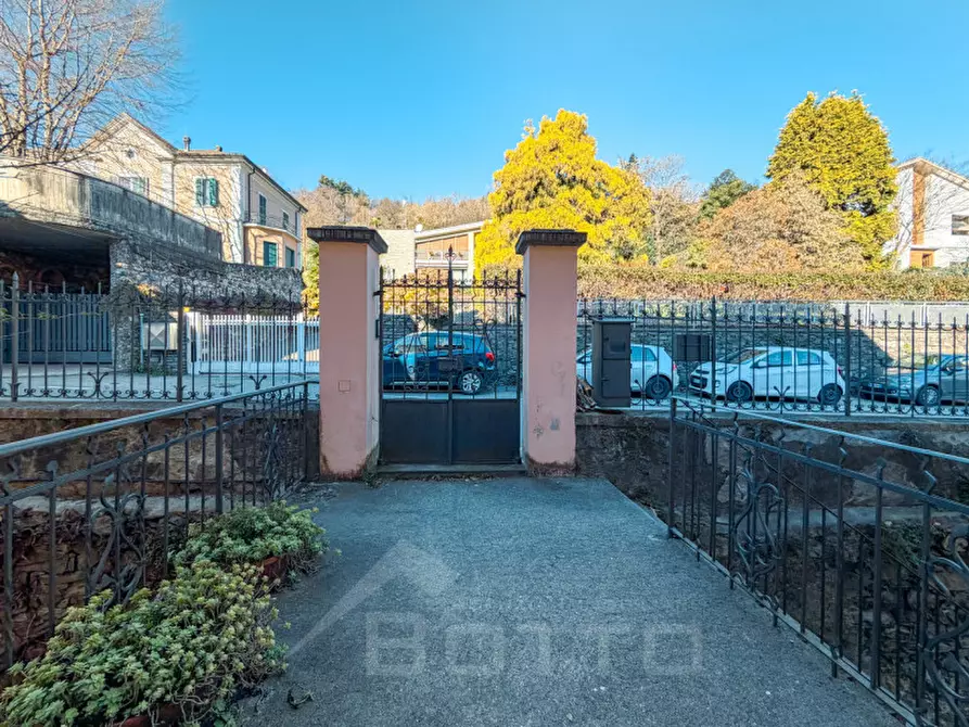 Immagine 8 di Villa in vendita  in Via Lungo Lago Gramsci, 30 a Omegna