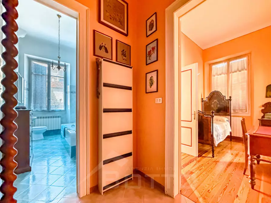 Immagine 35 di Villa in vendita  in Via Lungo Lago Gramsci, 30 a Omegna