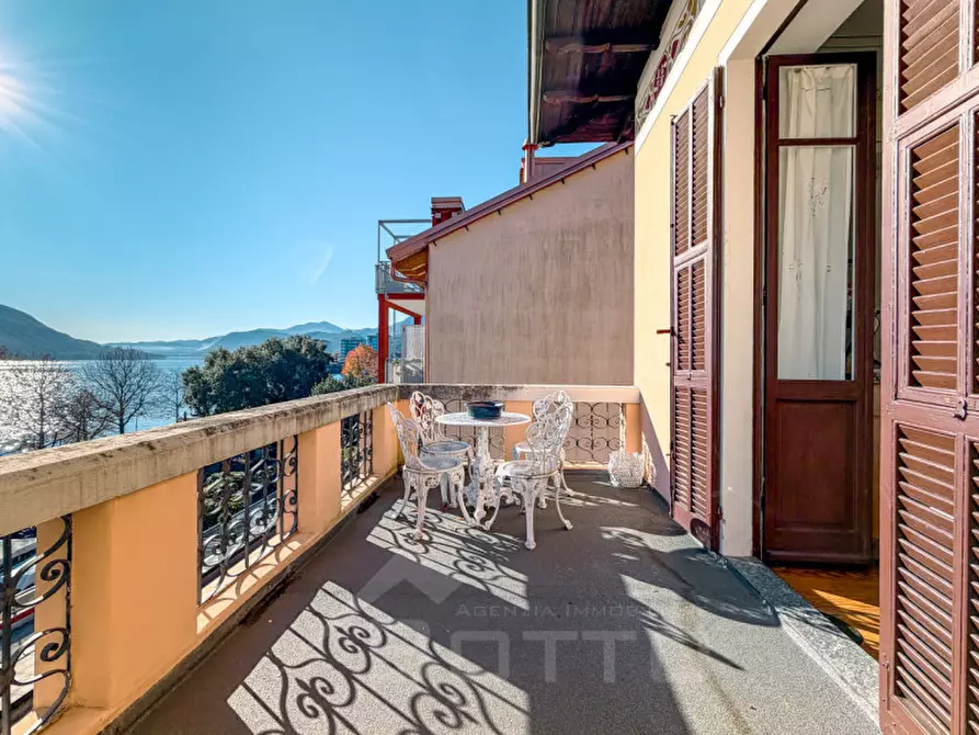 Immagine 57 di Villa in vendita  in Via Lungo Lago Gramsci, 30 a Omegna