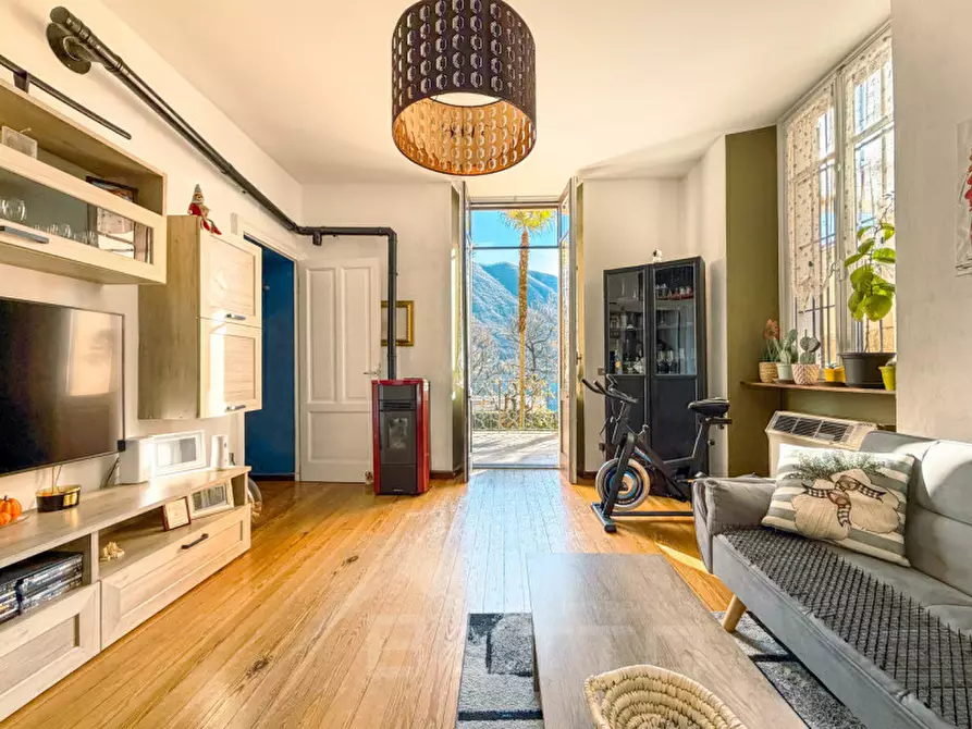 Immagine 95 di Villa in vendita  in Via Lungo Lago Gramsci, 30 a Omegna