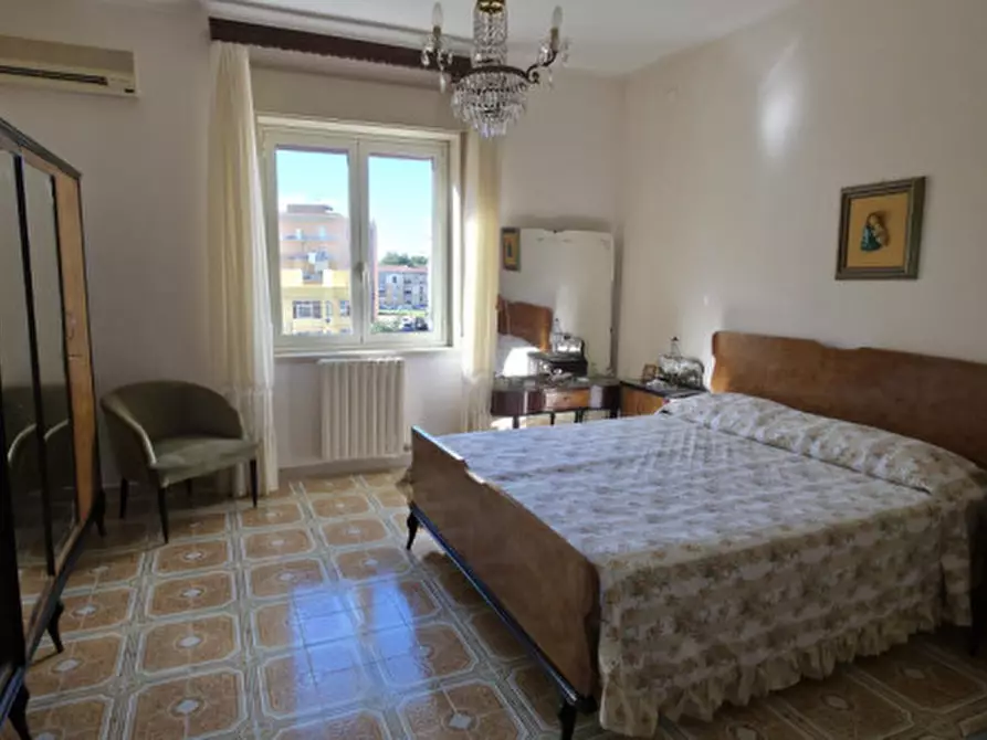 Immagine 11 di Appartamento in vendita  in Via Salvatore Monteforte 42 a Siracusa