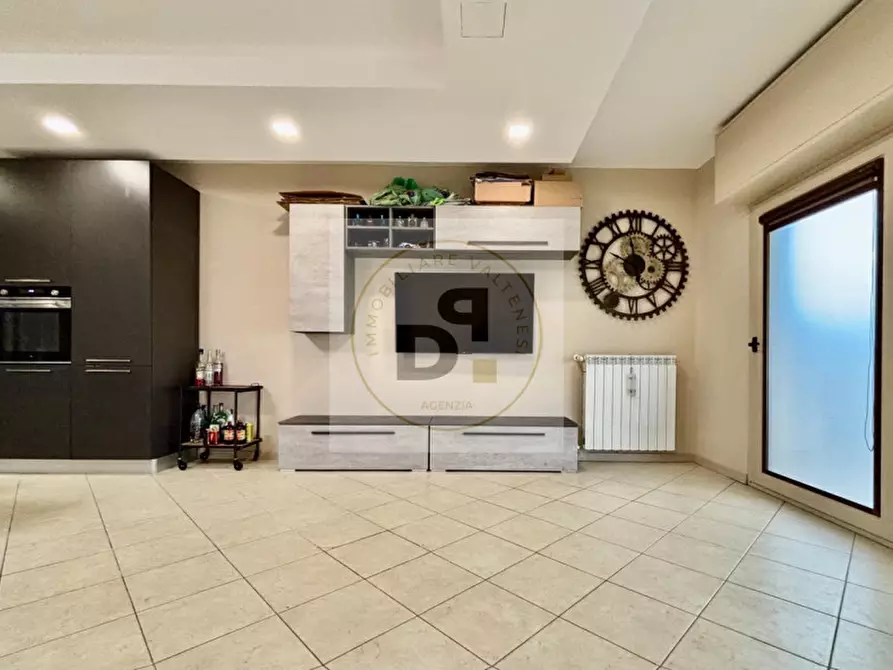 Immagine 4 di Appartamento in vendita  in Via Pozza a Lonato del Garda