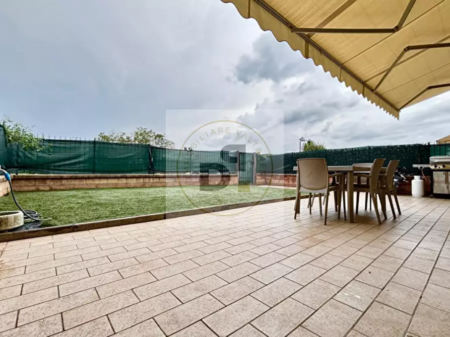 Immagine 6 di Appartamento in vendita  in Via Pozza a Lonato del Garda