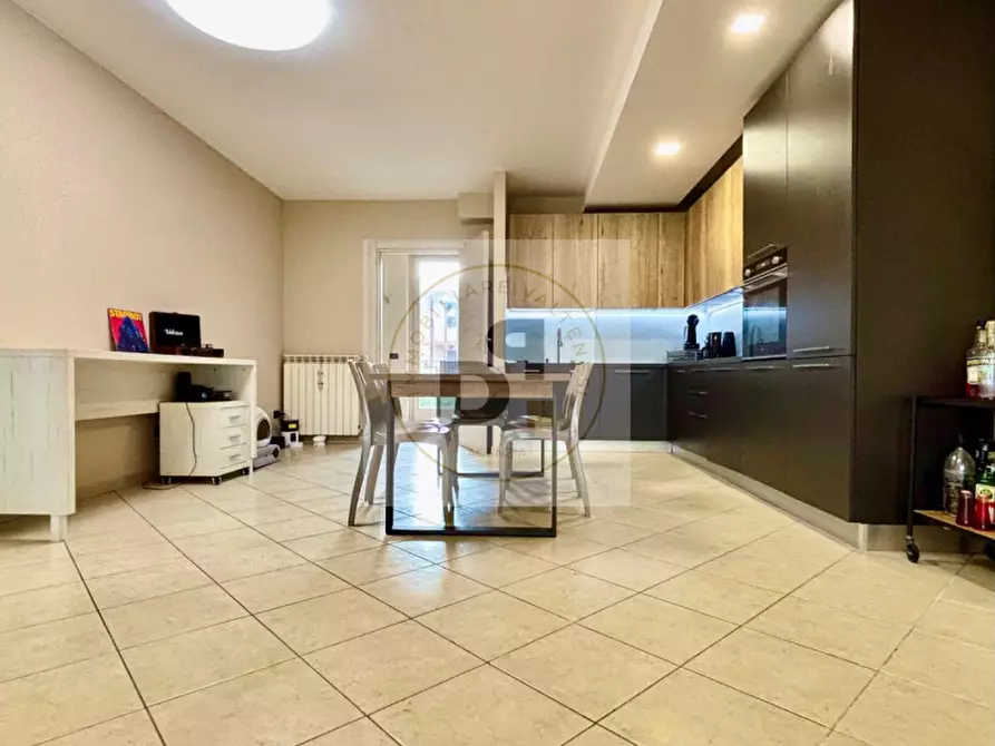 Immagine 7 di Appartamento in vendita  in Via Pozza a Lonato del Garda