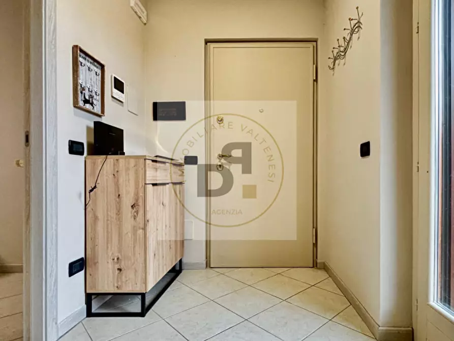 Immagine 10 di Appartamento in vendita  in Via Pozza a Lonato del Garda