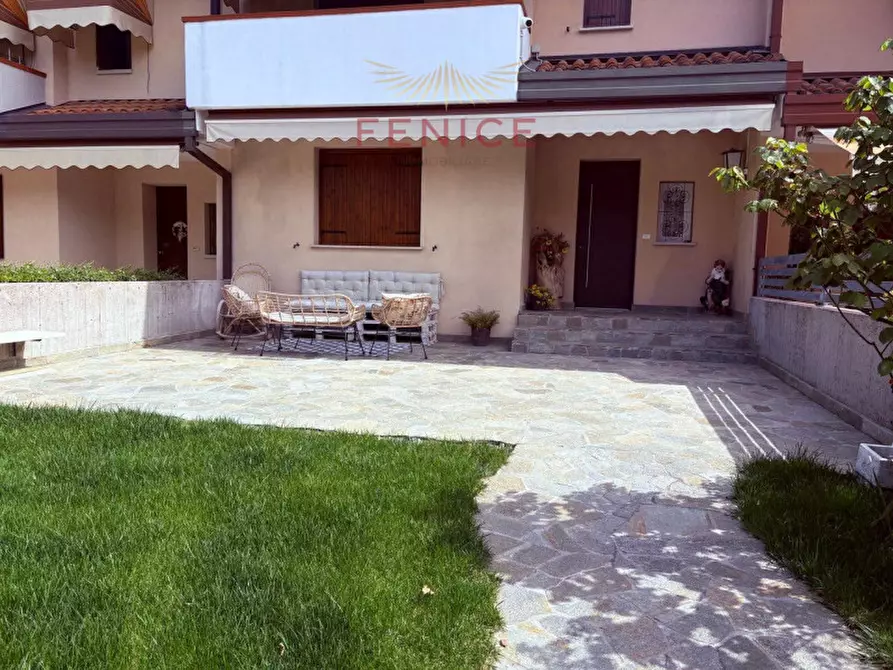 Immagine 36 di Villetta a schiera in vendita  in Via Colonna 38 a Susegana