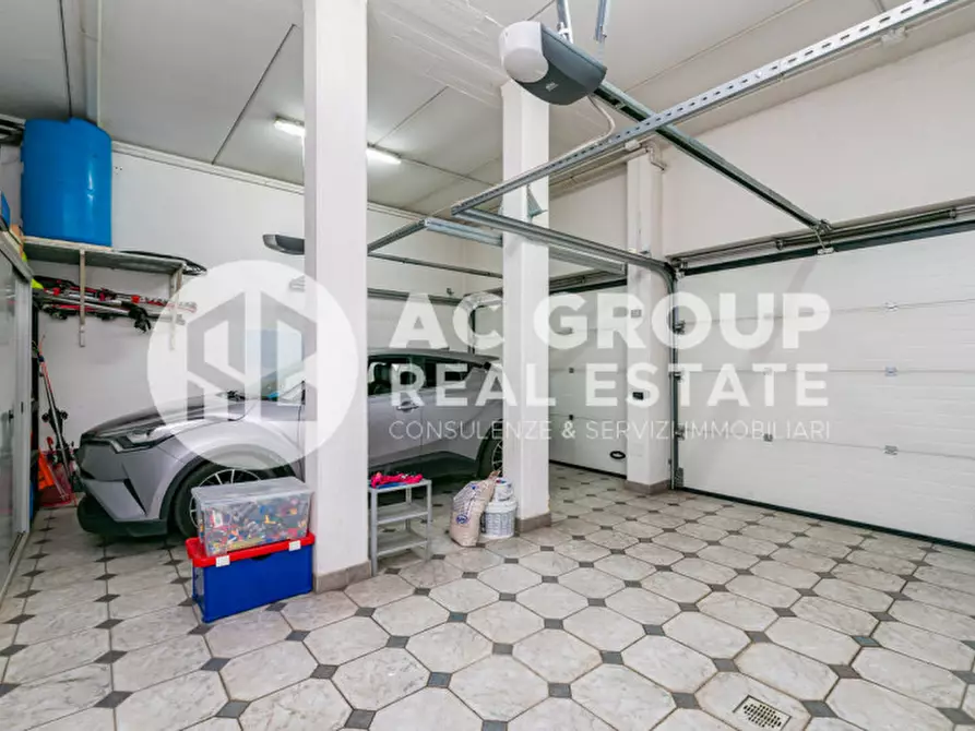 Immagine 30 di Casa bifamiliare in vendita  in Via Cesare Miola a Saronno