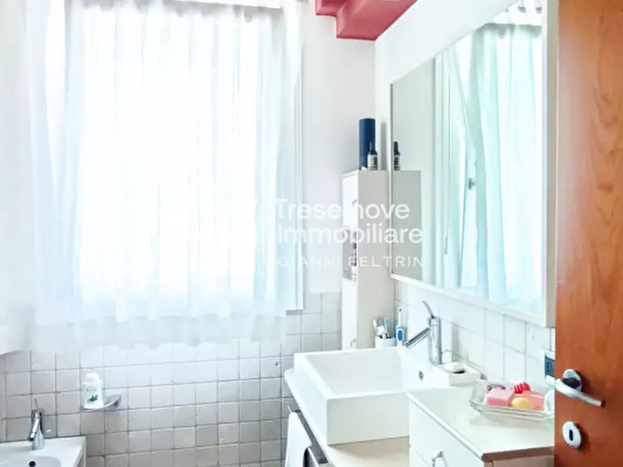 Immagine 40 di Casa bifamiliare in vendita  in Via Roma a Vedelago