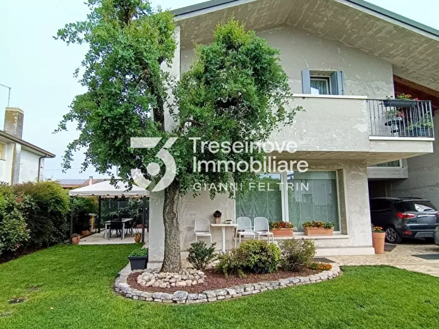 Immagine 43 di Casa bifamiliare in vendita  in Via Roma a Vedelago
