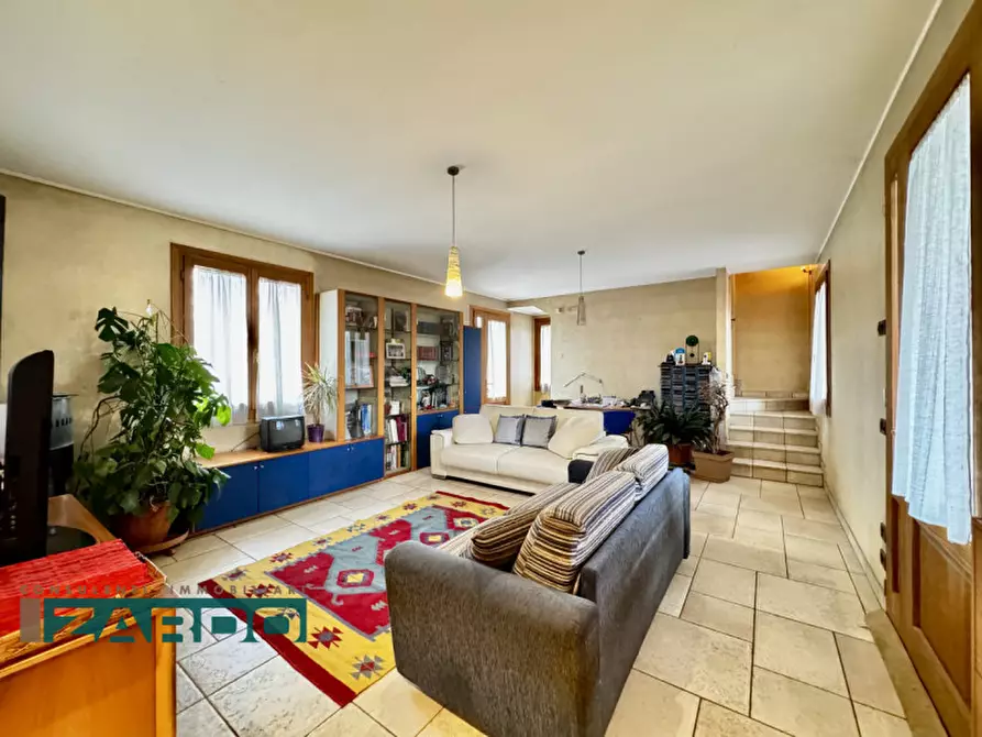 Immagine 11 di Rustico / casale in vendita  a Cassola