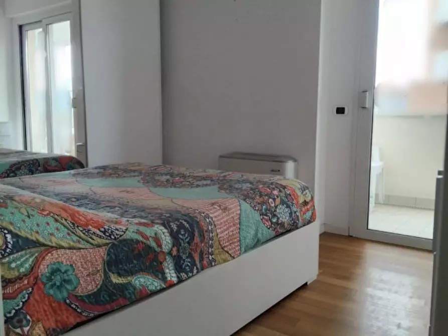 Immagine 5 di Appartamento in vendita  in Lungomare Leonardo da Vinci a Senigallia