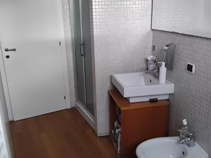 Immagine 8 di Appartamento in vendita  in Lungomare Leonardo da Vinci a Senigallia