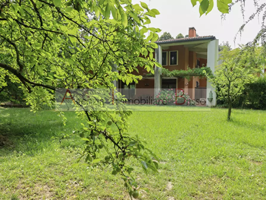 Immagine 23 di Villa in vendita  in via forcellilni a Padova