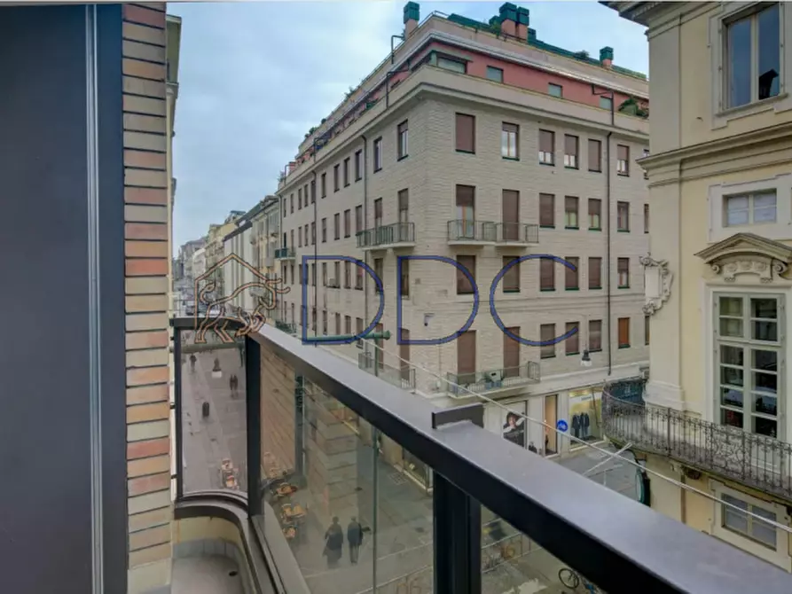 Immagine 13 di Appartamento in vendita  in Via Giuseppe Luigi Lagrange 24 a Torino