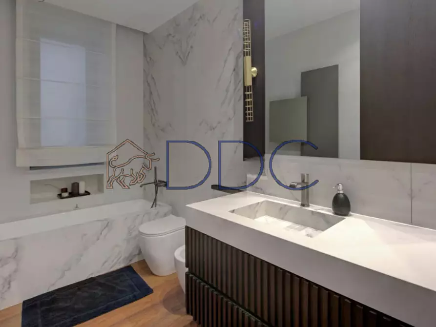 Immagine 17 di Appartamento in vendita  in Via Giuseppe Luigi Lagrange 24 a Torino