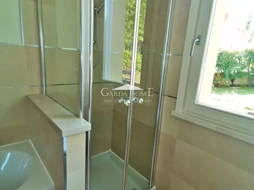 Immagine 14 di Appartamento in affitto  in via Marzabotto a Desenzano Del Garda