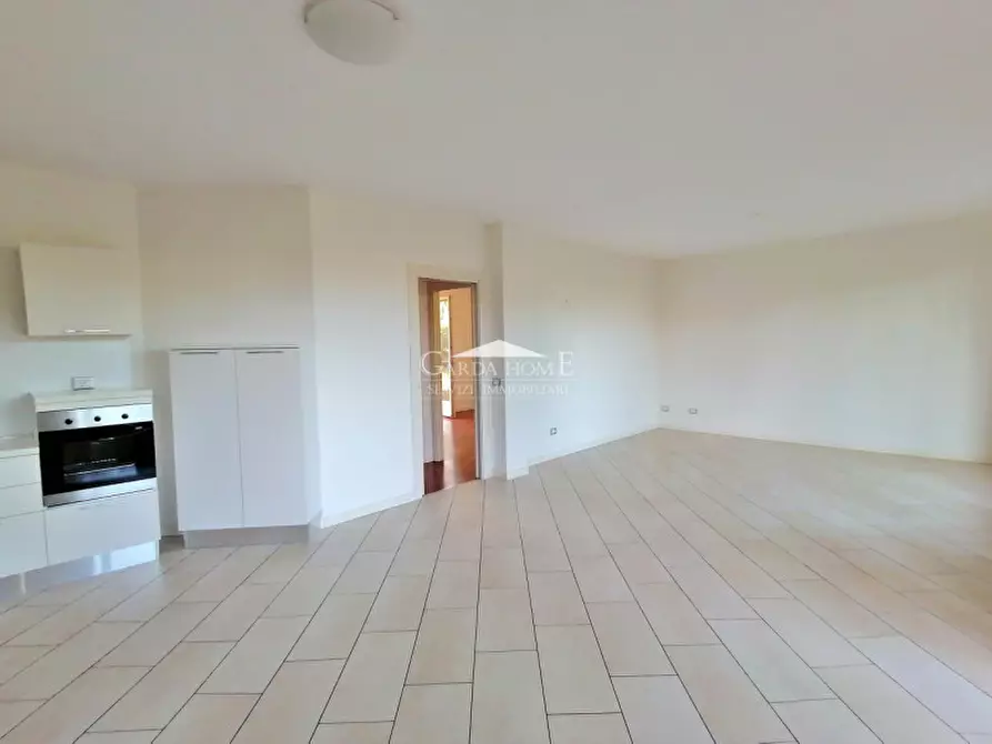 Immagine 22 di Appartamento in affitto  in via Marzabotto a Desenzano Del Garda