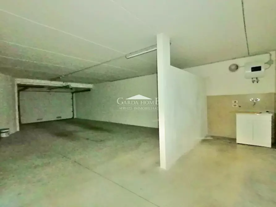 Immagine 27 di Appartamento in affitto  in via Marzabotto a Desenzano Del Garda