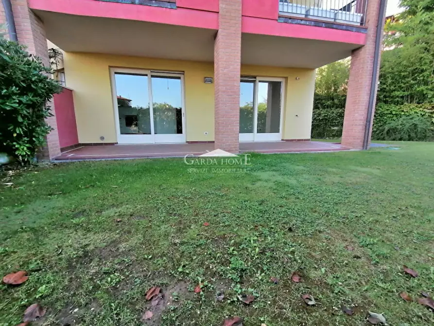 Immagine 29 di Appartamento in affitto  in via Marzabotto a Desenzano Del Garda