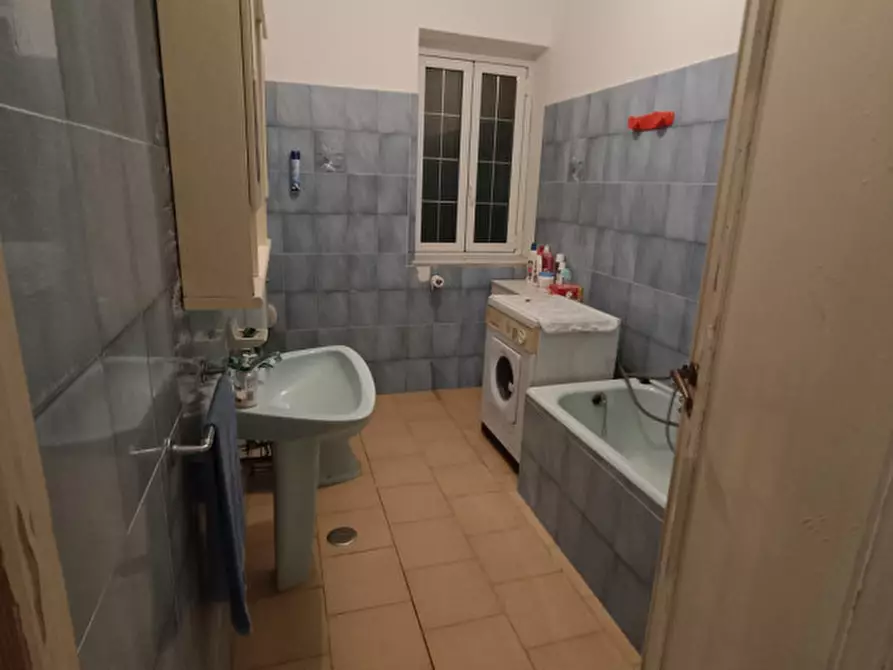 Immagine 12 di Villa in vendita  a Andria