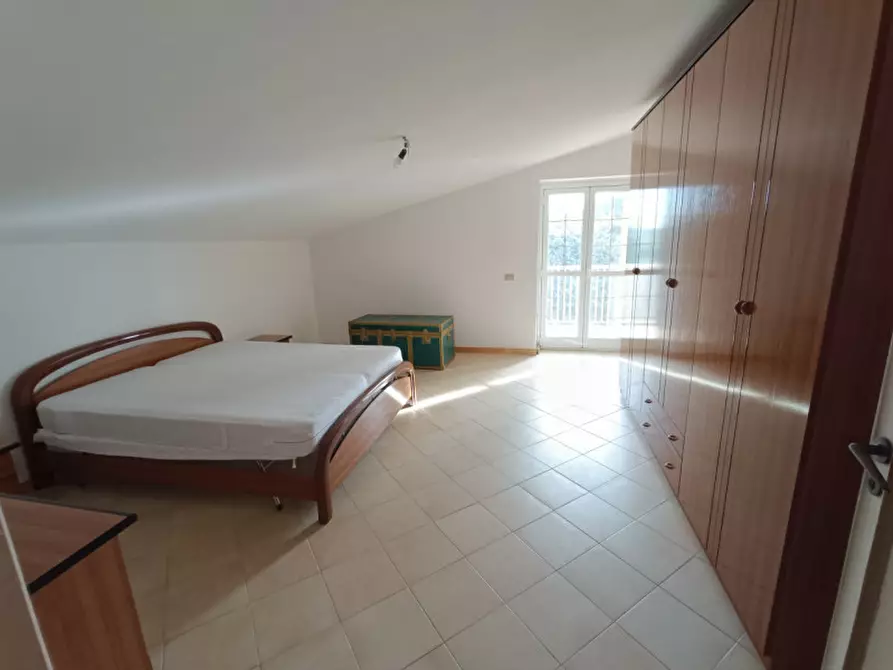 Immagine 17 di Villa in vendita  a Andria