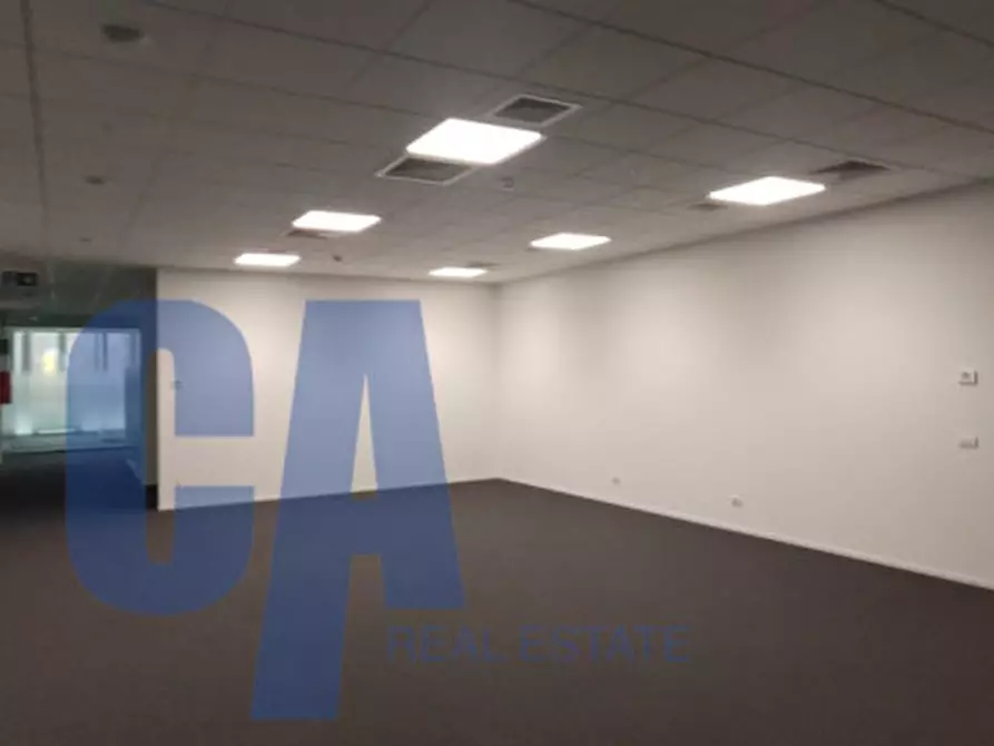 Immagine 5 di Ufficio in affitto  in VIALE SARCA a Milano