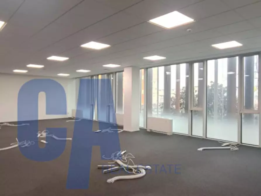 Immagine 9 di Ufficio in affitto  in VIALE SARCA a Milano