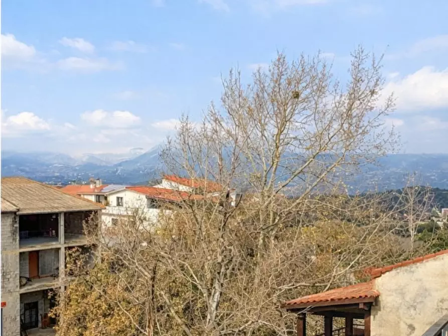 Immagine 1 di Appartamento in vendita  in VIA INGEGNERE MARIO GALIANI n. 29 Piano 1 a Oliena