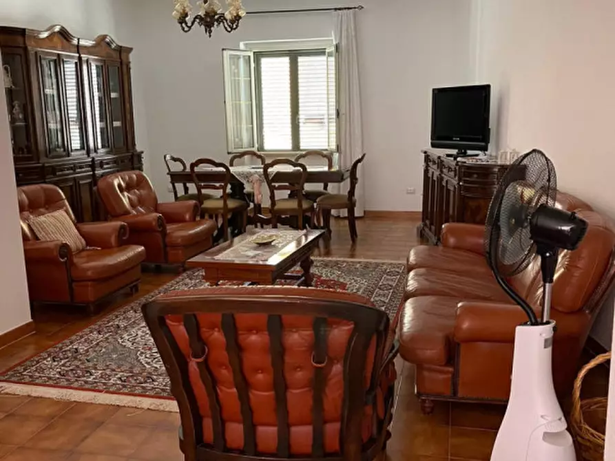 Immagine 8 di Appartamento in vendita  in VIA INGEGNERE MARIO GALIANI n. 29 Piano 1 a Oliena