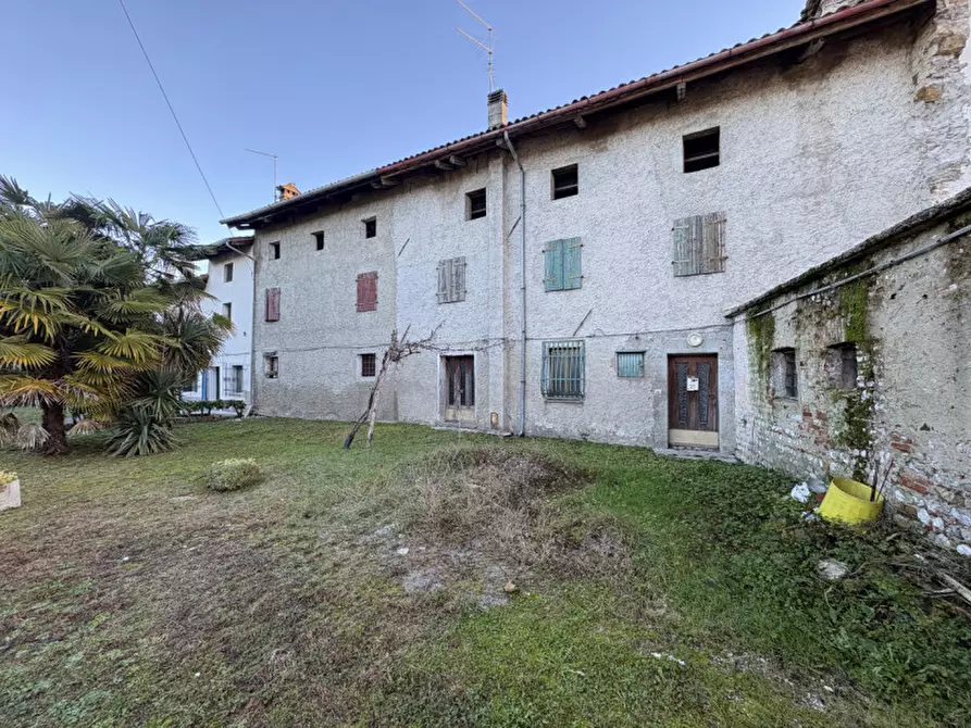 Immagine 1 di Rustico / casale in vendita  in Via Primo Maggio a Pradamano