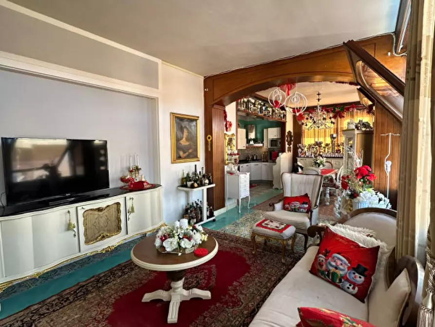 Immagine 13 di Appartamento in vendita  in viale Teocrito 129 A a Siracusa