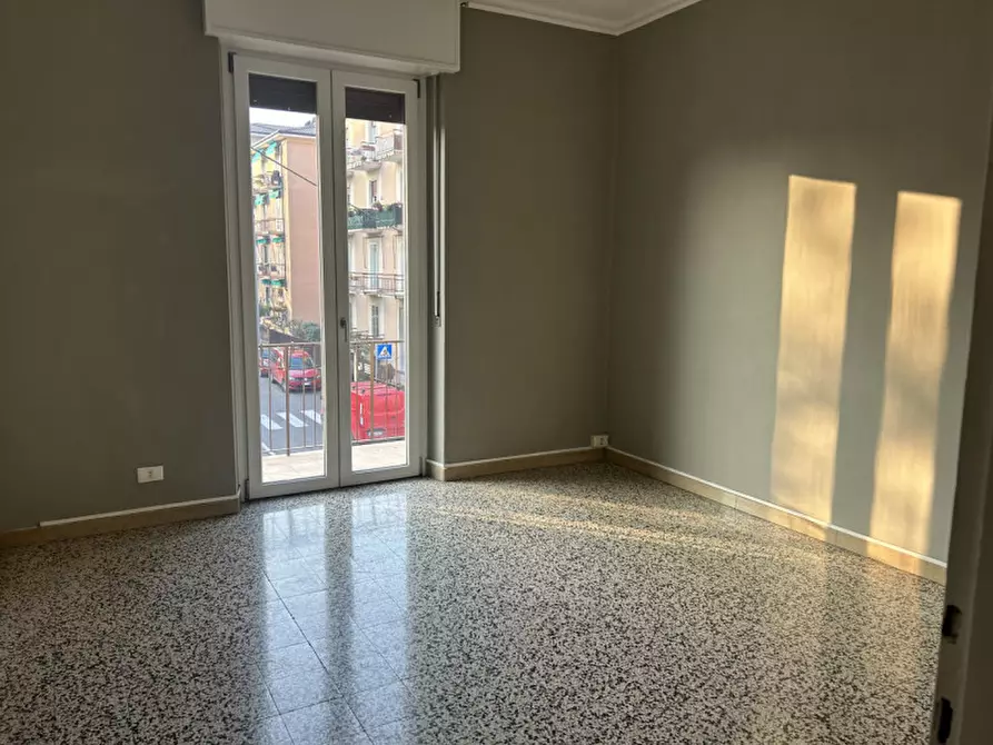 Immagine 3 di Appartamento in vendita  in Via Italo Montemezzi a Verona