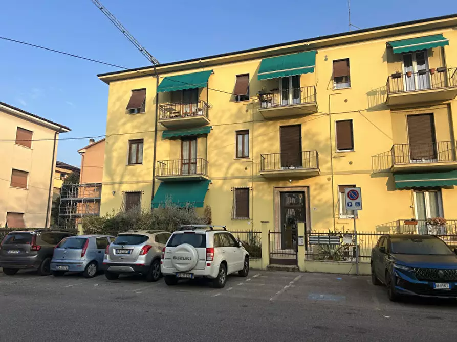 Immagine 13 di Appartamento in vendita  in Via Italo Montemezzi a Verona