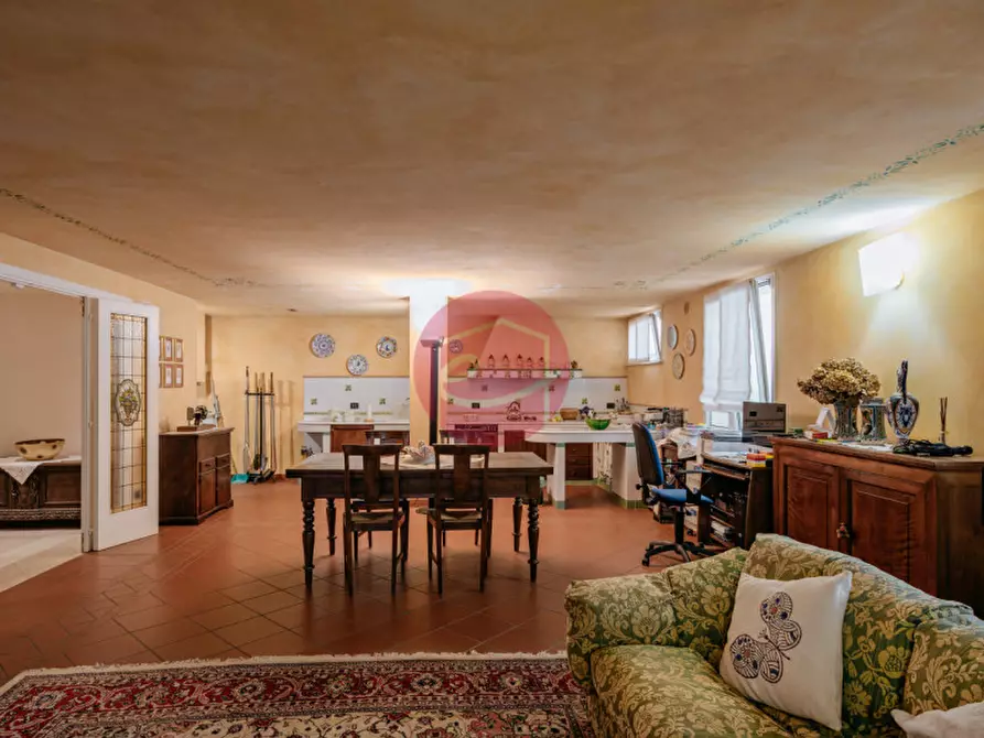 Immagine 36 di Villa in vendita  a Savignano Sul Rubicone