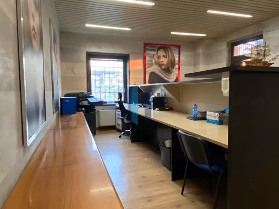Immagine 4 di Ufficio in vendita  in Via Genova 76 a Brescia
