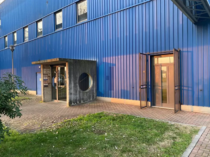 Immagine 4 di Ufficio in vendita  in Via Genova 76 a Brescia