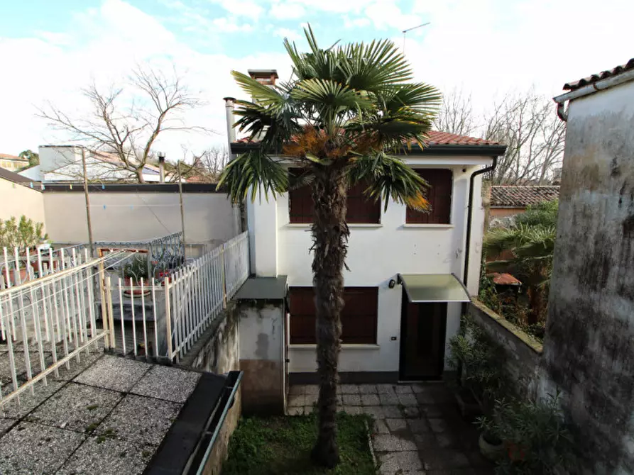 Immagine 4 di Casa bifamiliare in vendita  in Via Carrubbio 19 a Monselice