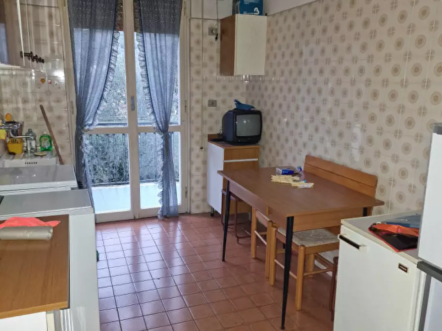 Immagine 1 di Appartamento in vendita  in Salita Torre del Menegotto a Rapallo