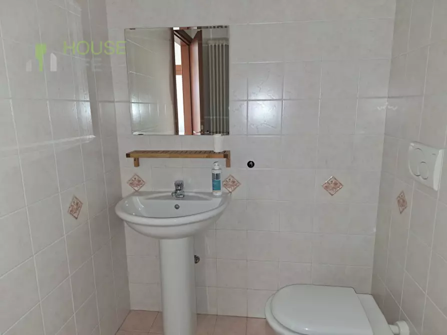 Immagine 7 di Appartamento in vendita  in Via Ortigara a Malo