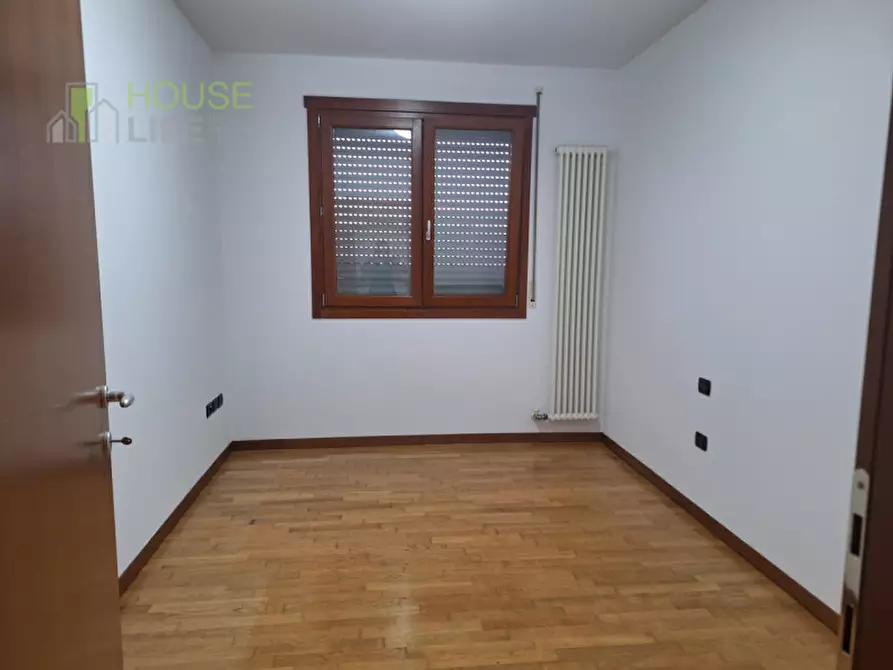 Immagine 27 di Appartamento in vendita  in Via Ortigara a Malo