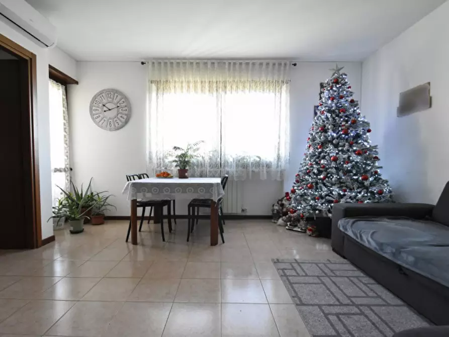 Immagine 4 di Appartamento in vendita  in Via degli Scaligeri 46 a Bussolengo